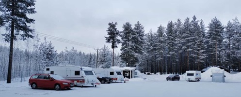 winterlicher Stellplatz in Jokkmokk