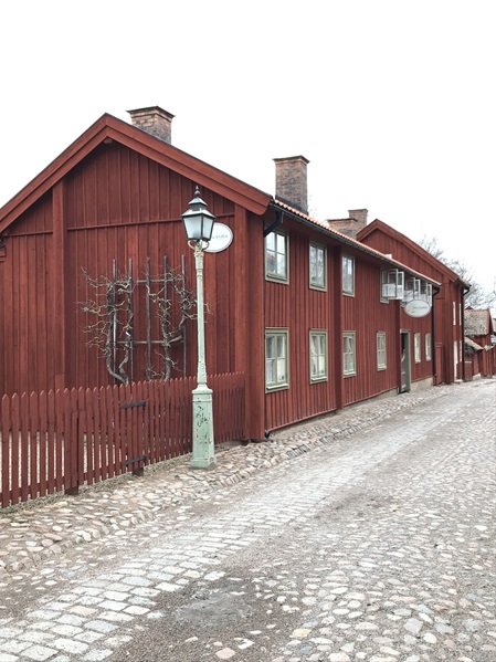 Straße im Freilichtmuseum Gamla Linköping