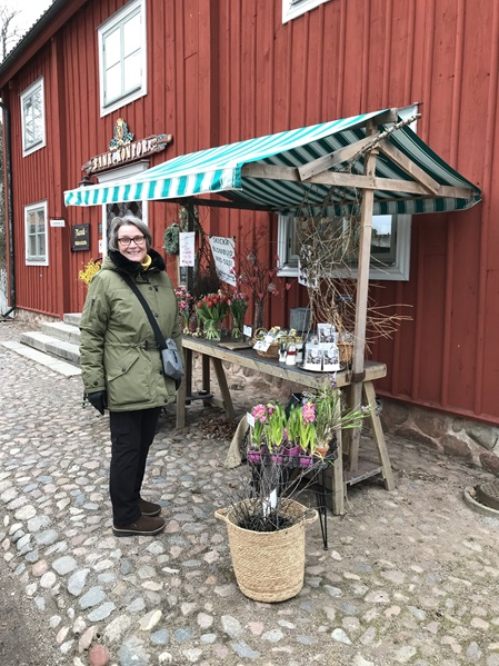 kleiner Blumenstand im Freilichtmuseum Gamla Linköping