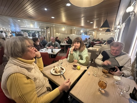 Im Restaurant der StenaLine