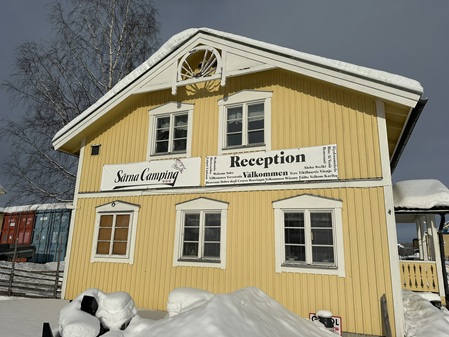 Restaurant und Rezeption vom Särna Camping