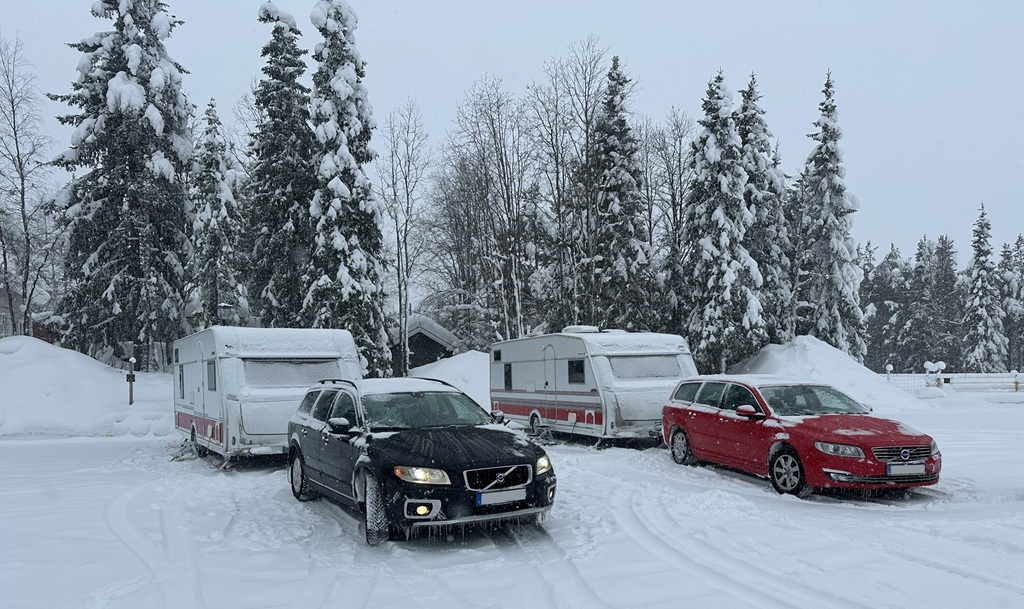 Stellplätze auf dem Camp Friija Rental in Muonio